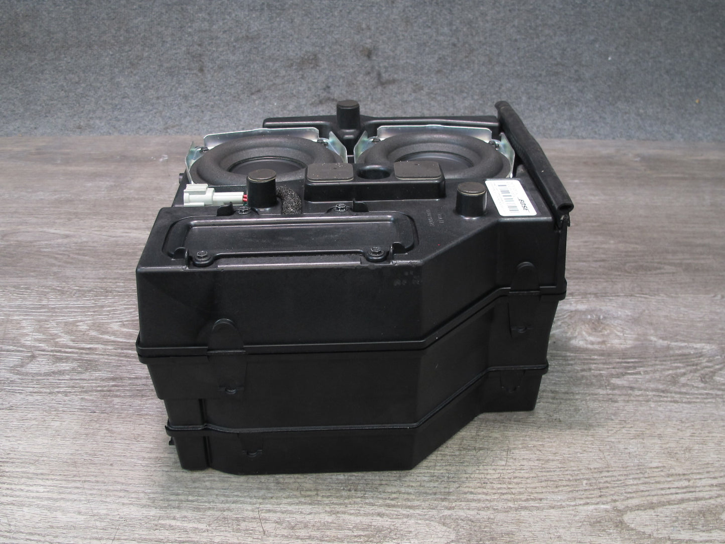 2013-2020 Infiniti JX35 QX60 Bose Subwoofer Speaker Box Assembly 28170-3JV1A