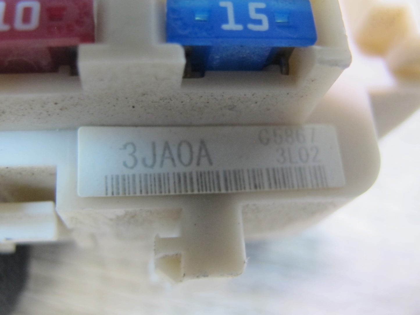 2013-2017 Infiniti JX35 QX60 Dash Cabin Fuse Relay Box Module