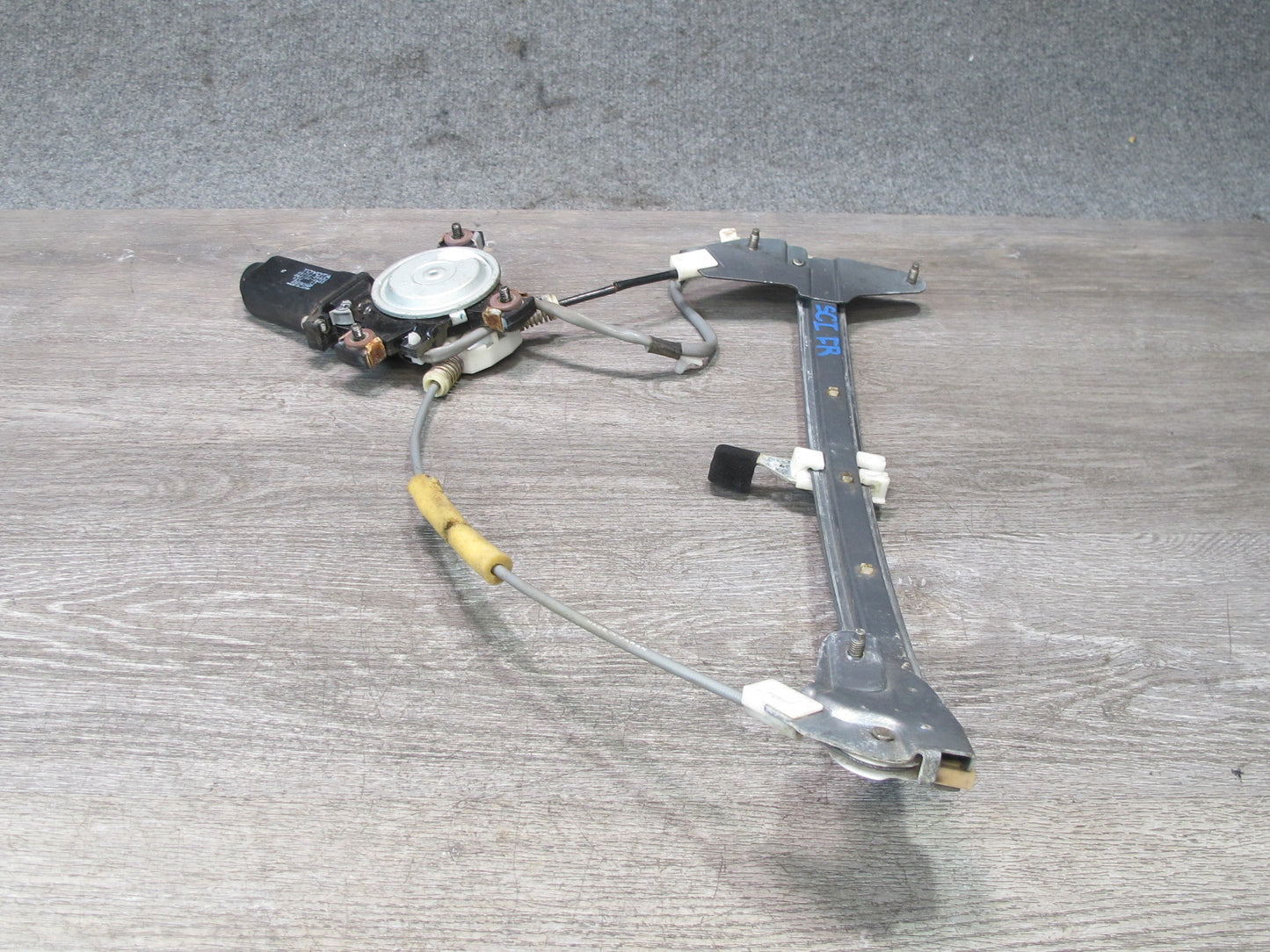 95-00 Lexus JZZ31L SC400 SC300 Right Passenger Door Window Regulator w Motor OEM