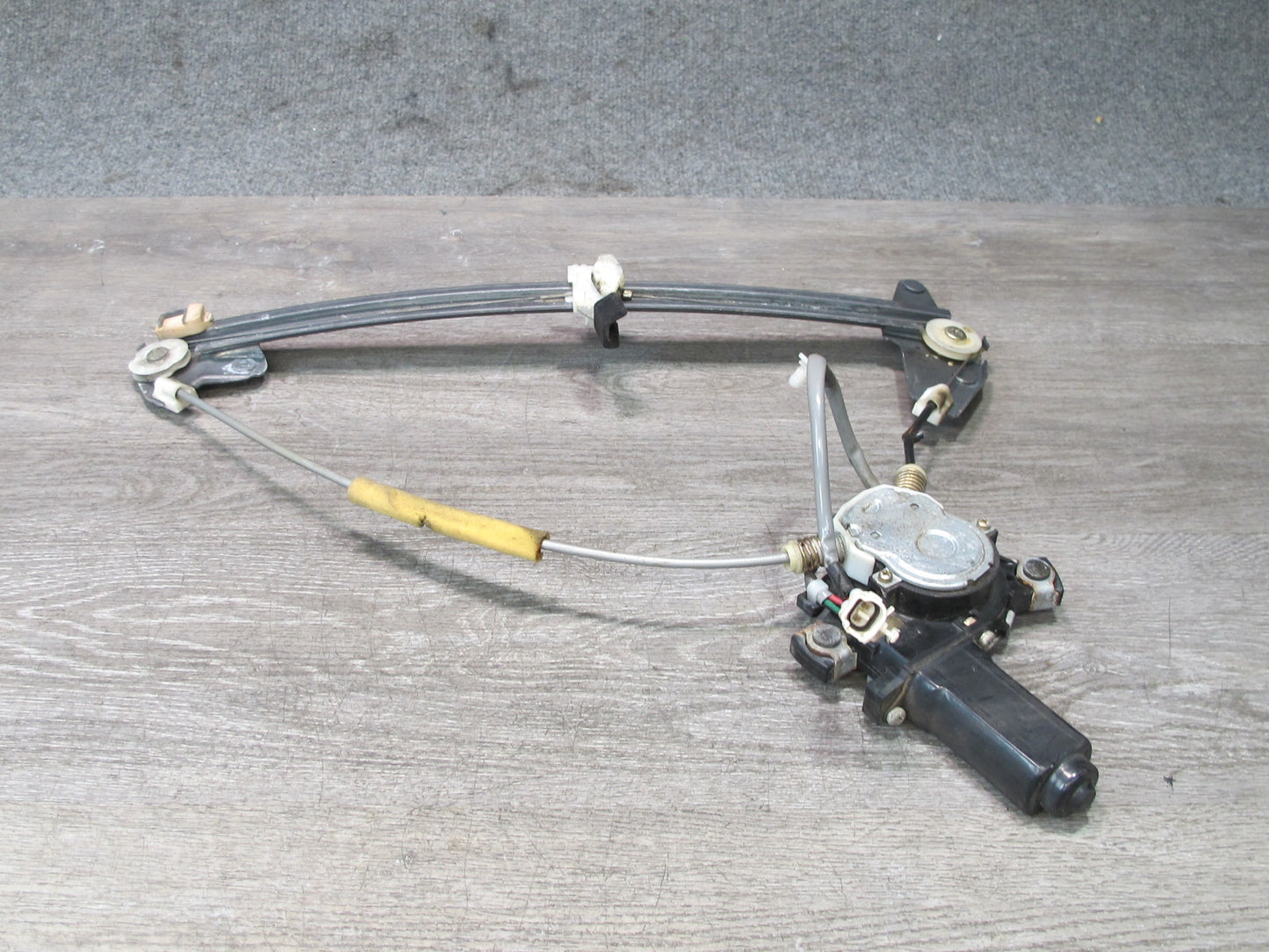 95-00 Lexus JZZ31L SC400 SC300 Right Passenger Door Window Regulator w Motor OEM