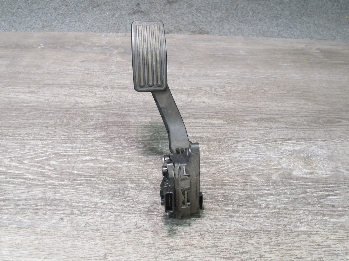 2014-2020 Infiniti QX60 Gas Acceleration Pedal 18002-3JA3B