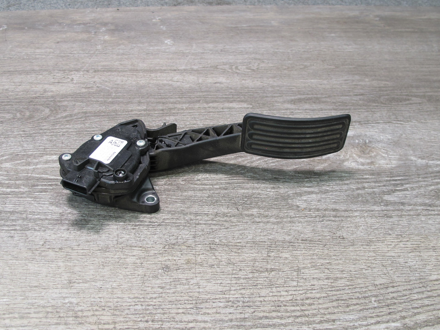 2014-2020 Infiniti QX60 Gas Acceleration Pedal 18002-3JA3B