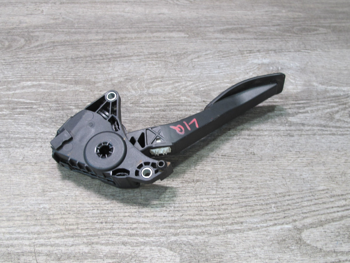 2014-2020 Infiniti QX60 Gas Acceleration Pedal 18002-3JA3B
