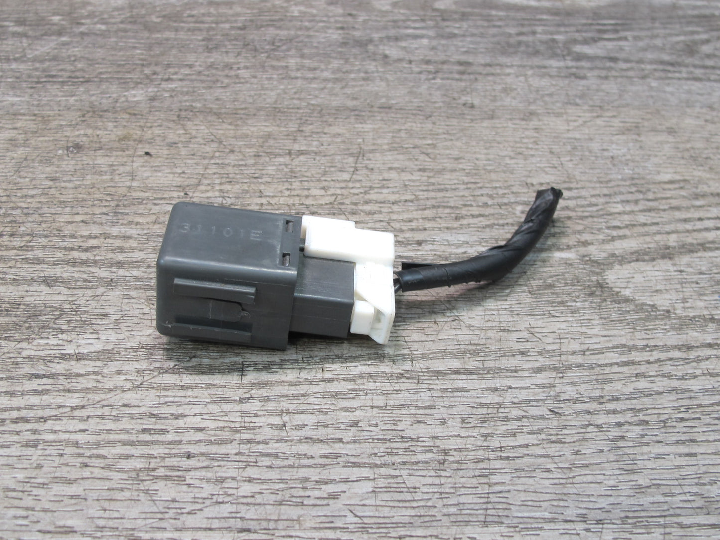 2014-2020 Infiniti QX60 Circuit Breaker Relay Module 24330-C9900
