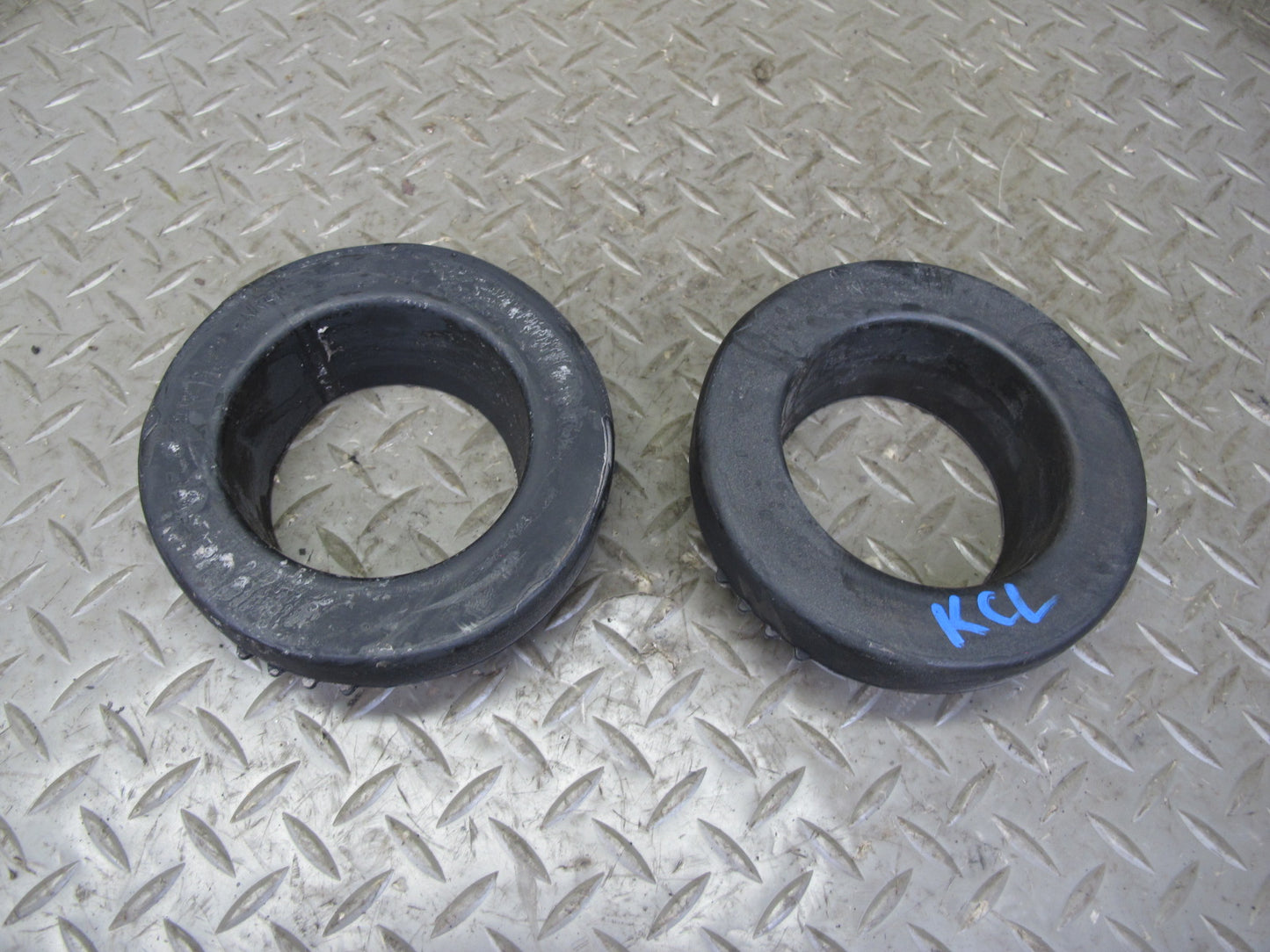 96-99 Mercedes W140 C140 CL600 Set of 2 Front Left & Right Coil Spring OEM