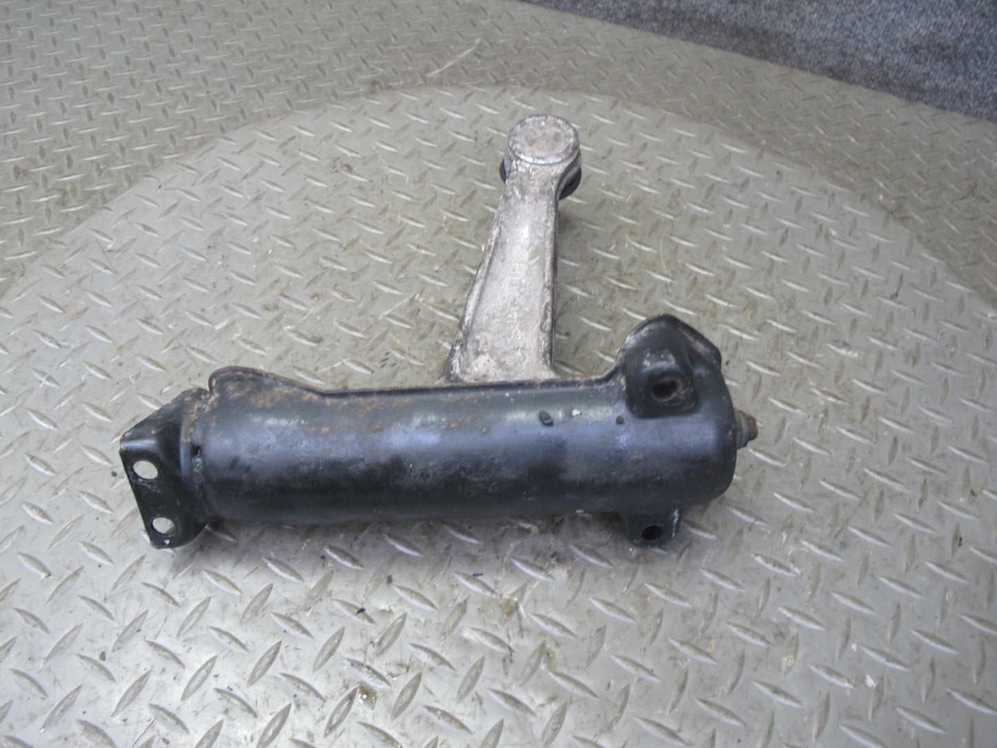 96-99 Mercedes W140 C140 Cl-class Set of 2 Front Left Suspension Control Arm OEM