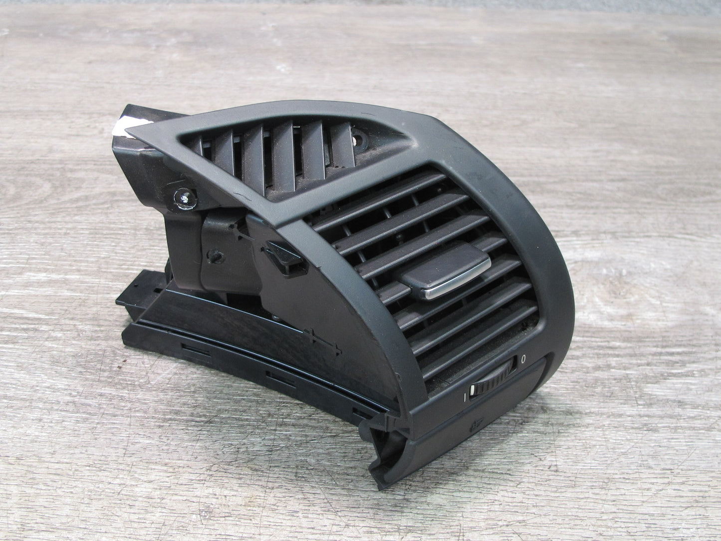03-08 BMW E86 E85 Z4 Dash Right Air Vent Grille w CUP Holder Black 6945400 OEM