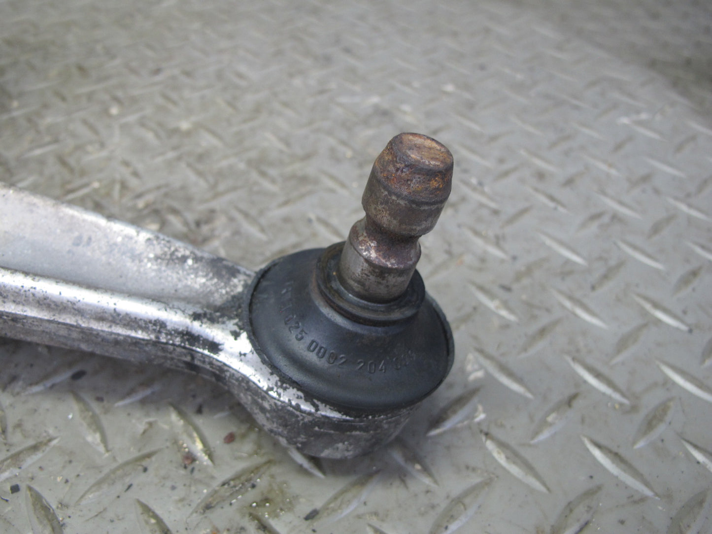 96-99 Mercedes W140 C140 CL Set of 2 Front Right Suspension Control Arm OEM