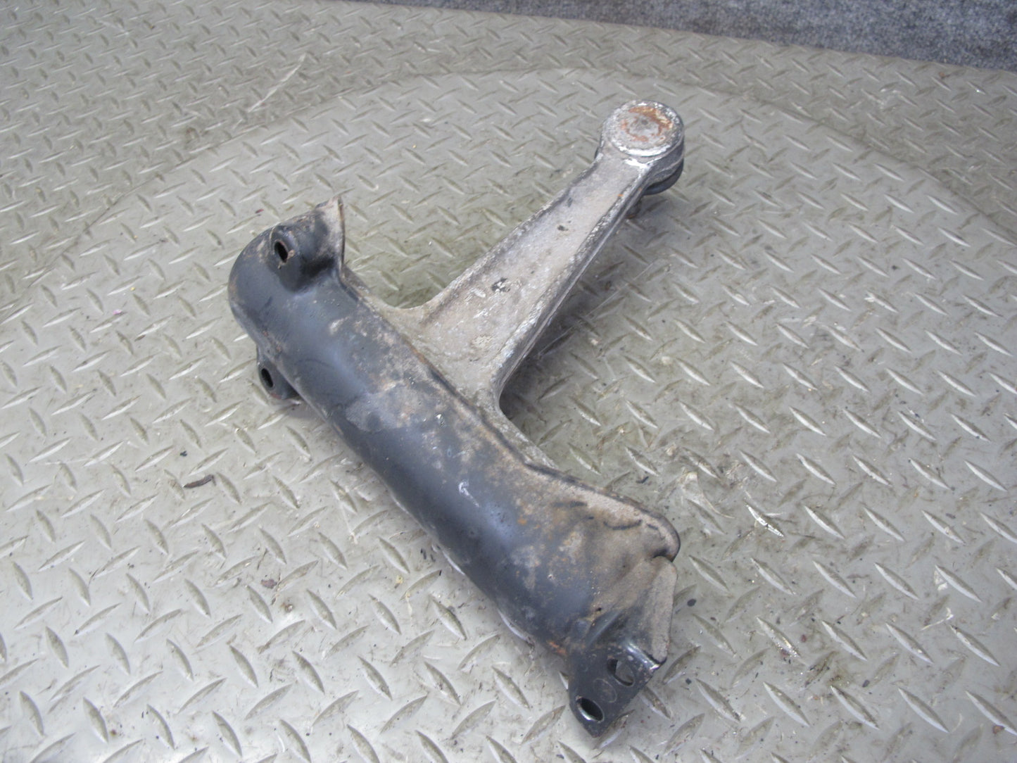 96-99 Mercedes W140 C140 CL Set of 2 Front Right Suspension Control Arm OEM