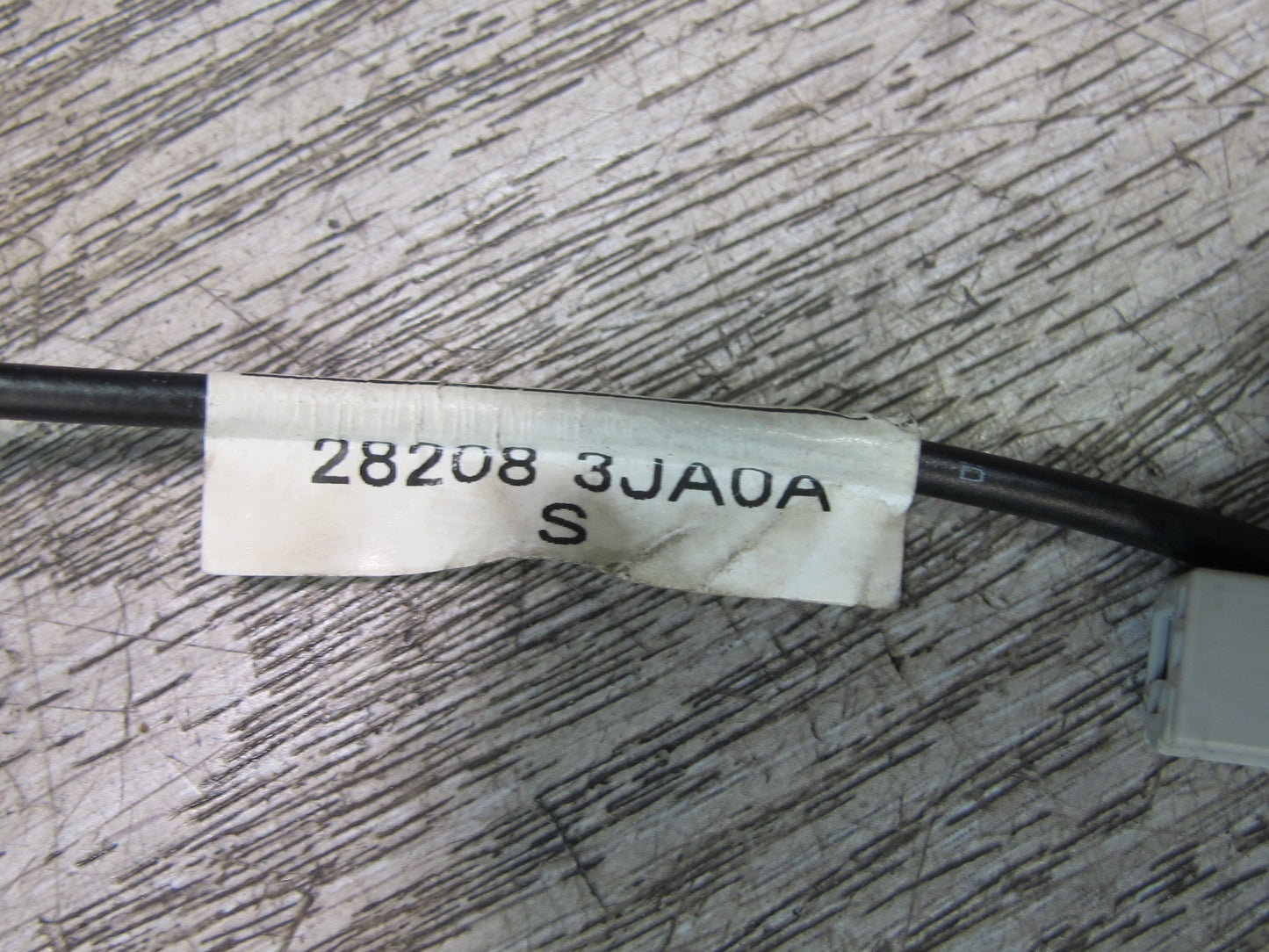 2013-2020 Infiniti JX35 QX60 Roof Radio Antenna 28208-3JA0A