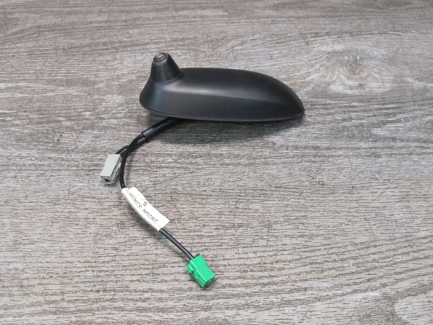 2013-2020 Infiniti JX35 QX60 Roof Radio Antenna 28208-3JA0A