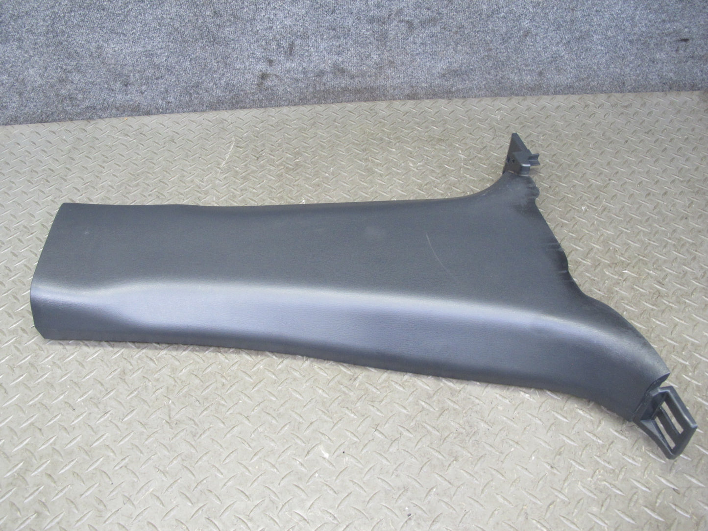 2013-2020 Infiniti JX35 QX60 Left & Right Lower B Pillar Trim Panel Set of 2