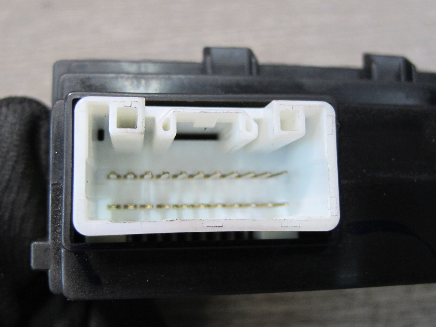 01-06 Lexus LS430 Center Console TRC Sun Shade Climate Seat Switch Panel OEM