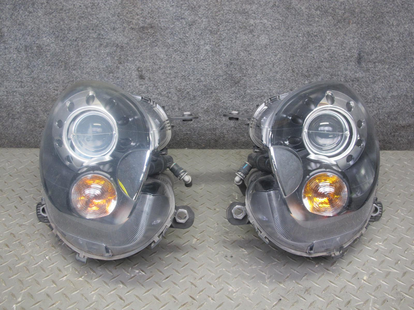 11-15 Mini Cooper R60 R61 Front Left & Right BI Xenon Headlight Lamp Set OEM