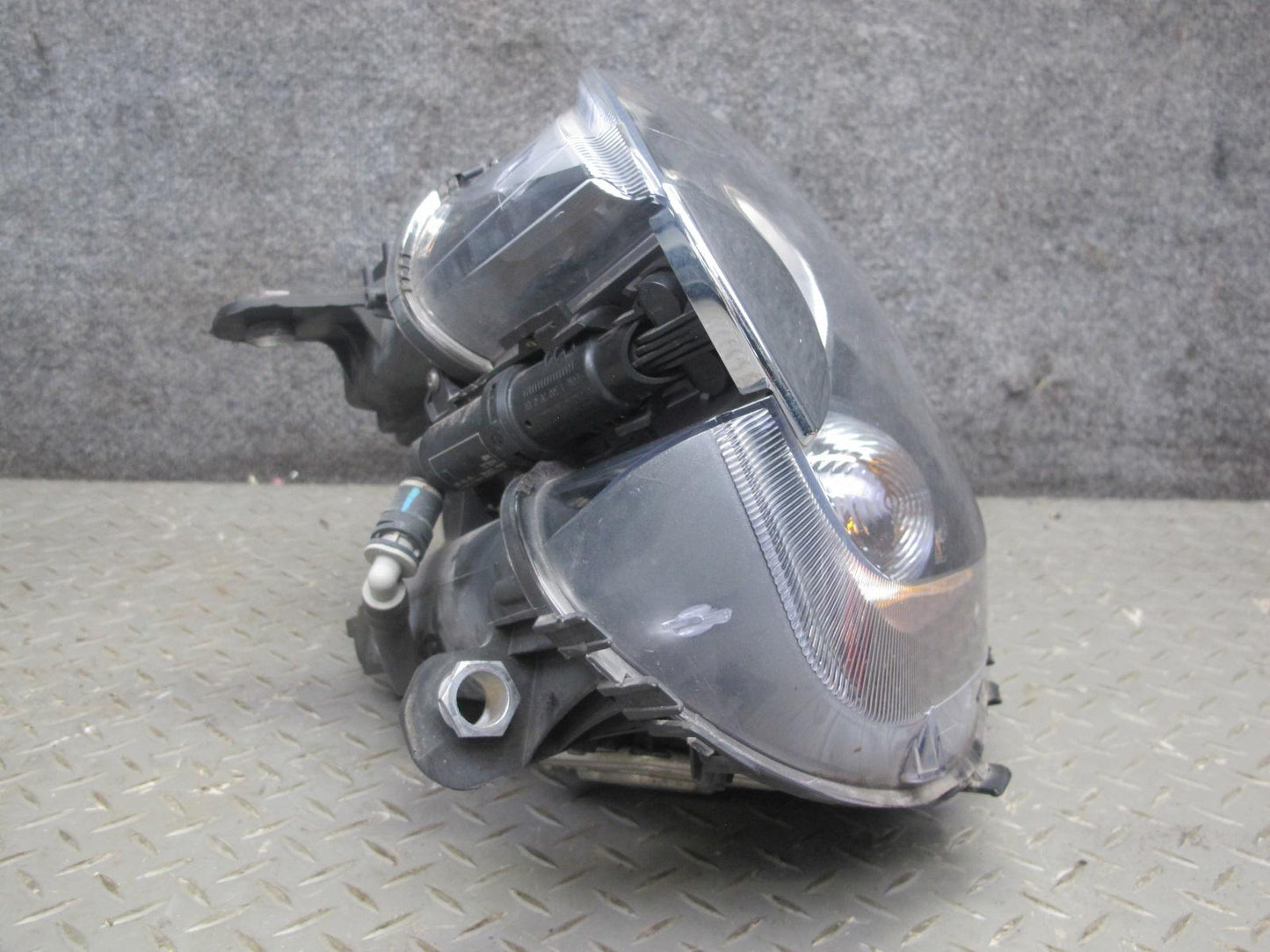 11-15 Mini Cooper R60 R61 Front Left & Right BI Xenon Headlight Lamp Set OEM