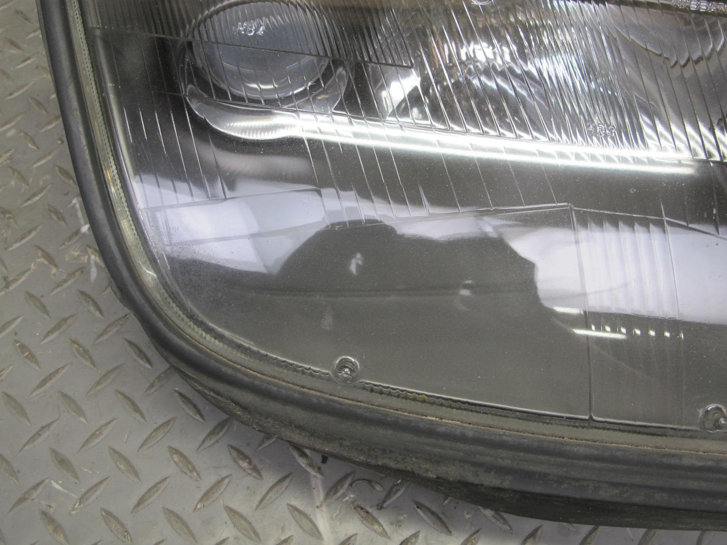 90-96 Nissan Z32 300ZX Front Right Halogen Headlight Lamp OEM