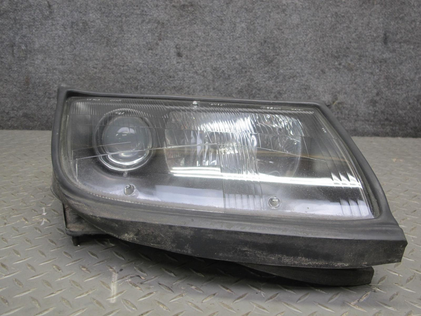 90-96 Nissan Z32 300ZX Front Right Halogen Headlight Lamp OEM