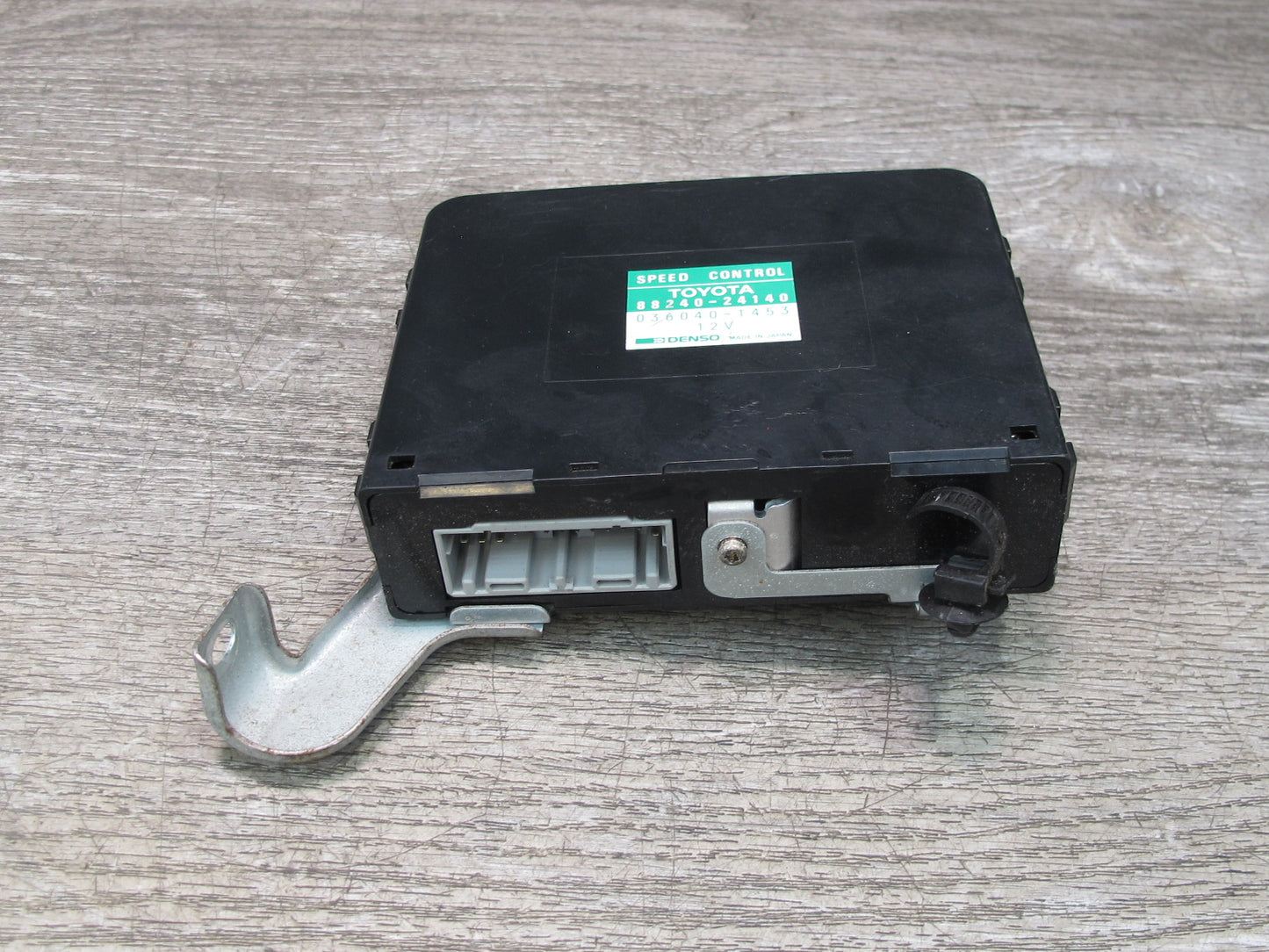 92-94 Lexus JZZ31L SC300 Cruise Control Module Unit 88240-24140 OEM