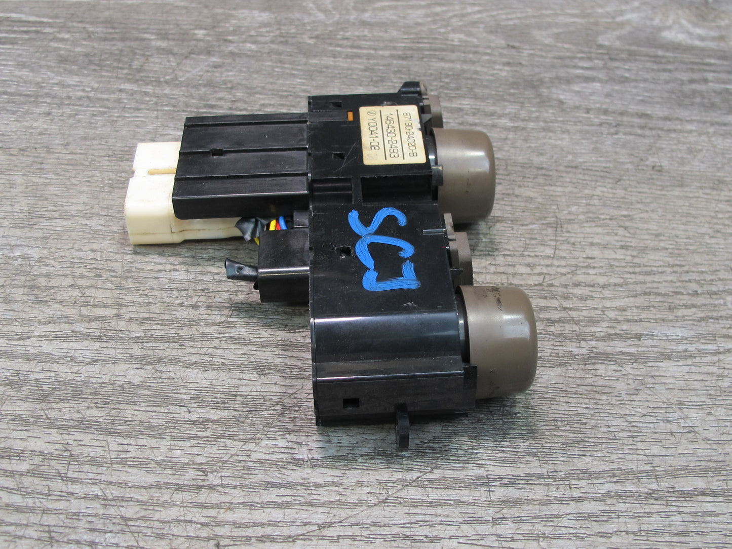 92-94 Lexus JZZ31L SC400 SC300 Temperature Volume Power Switch 87190-24020 OEM