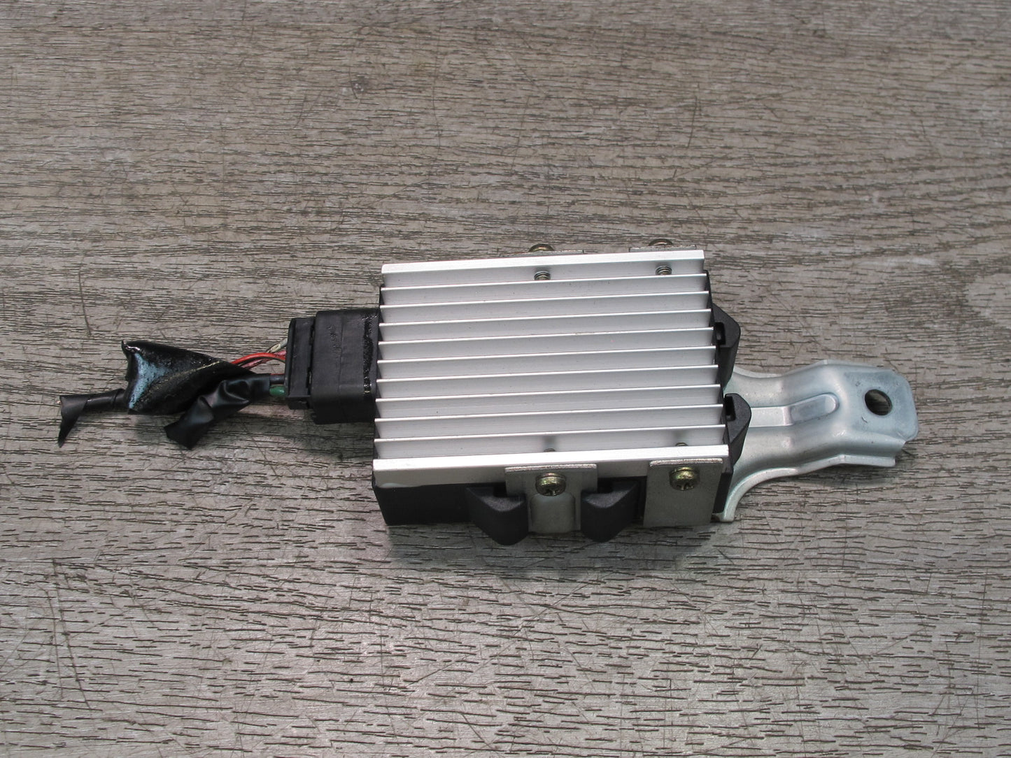 92-00 Lexus JZZ31L SC400 SC300 Fuel Pump Control Module 89570-24010 OEM
