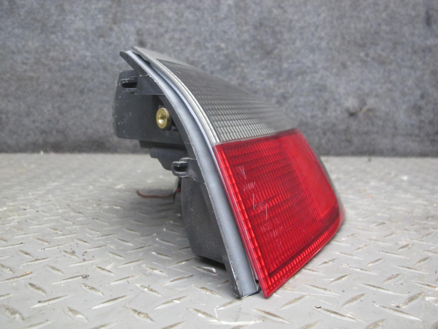 2001-2005 Porsche 911 996 Rear Right Pass Side Tail Light Brake Lamp