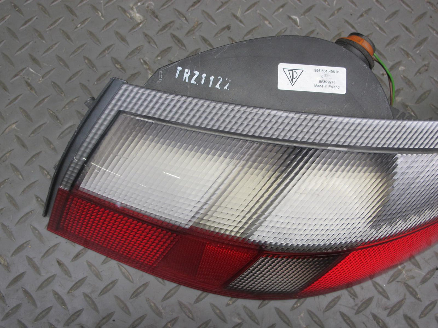 2001-2005 Porsche 911 996 Rear Right Pass Side Tail Light Brake Lamp