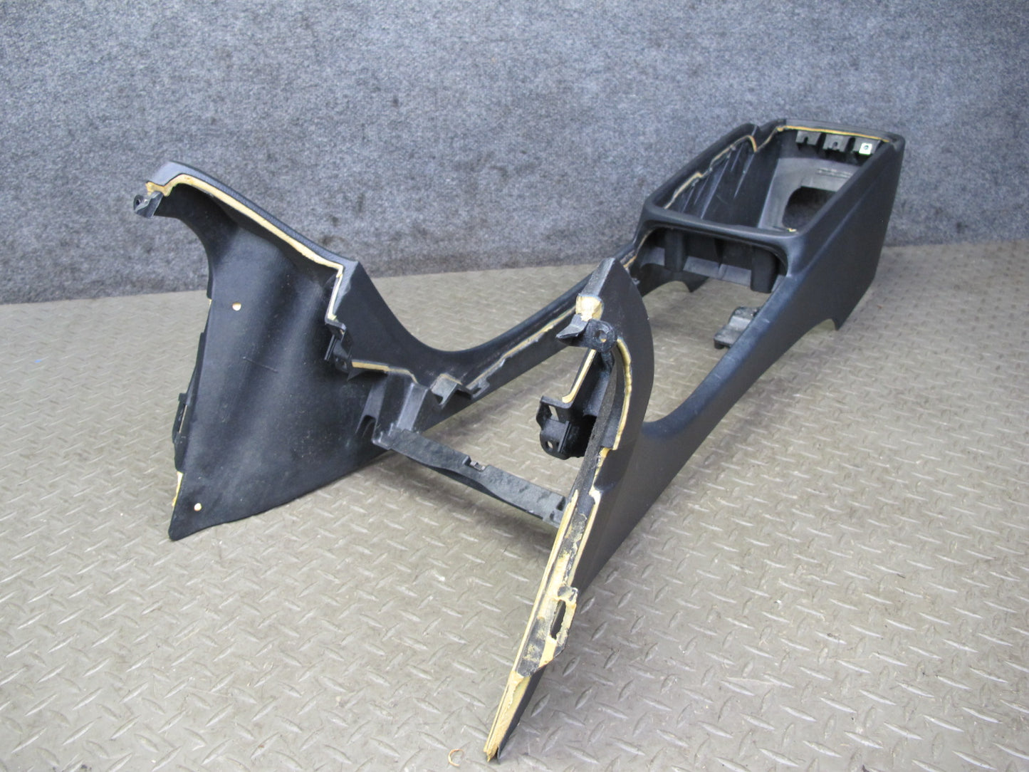 04-06 Lexus UCF30L LS430 Front Center Console Trim Cover Panel Black OEM