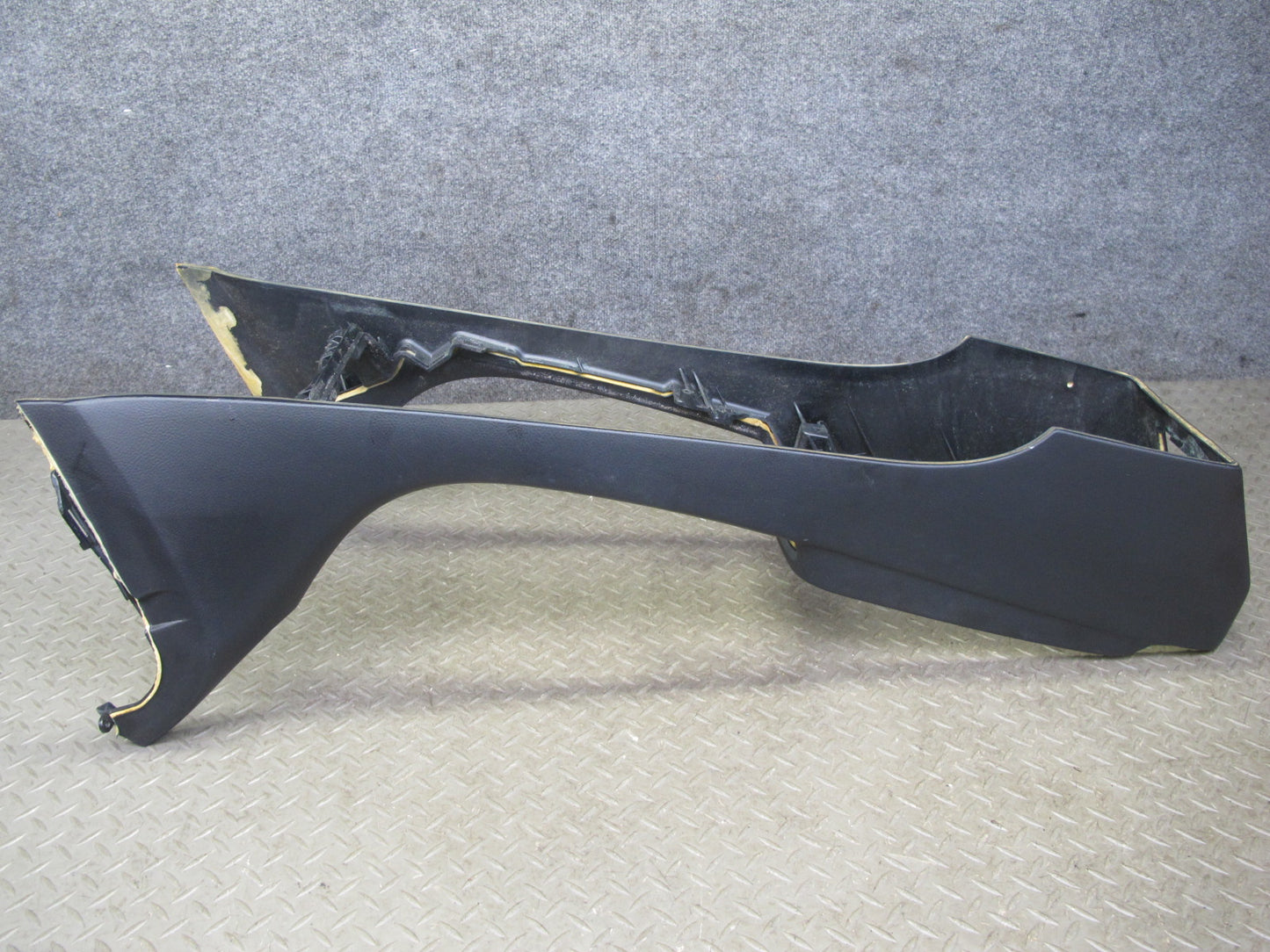 04-06 Lexus UCF30L LS430 Front Center Console Trim Cover Panel Black OEM
