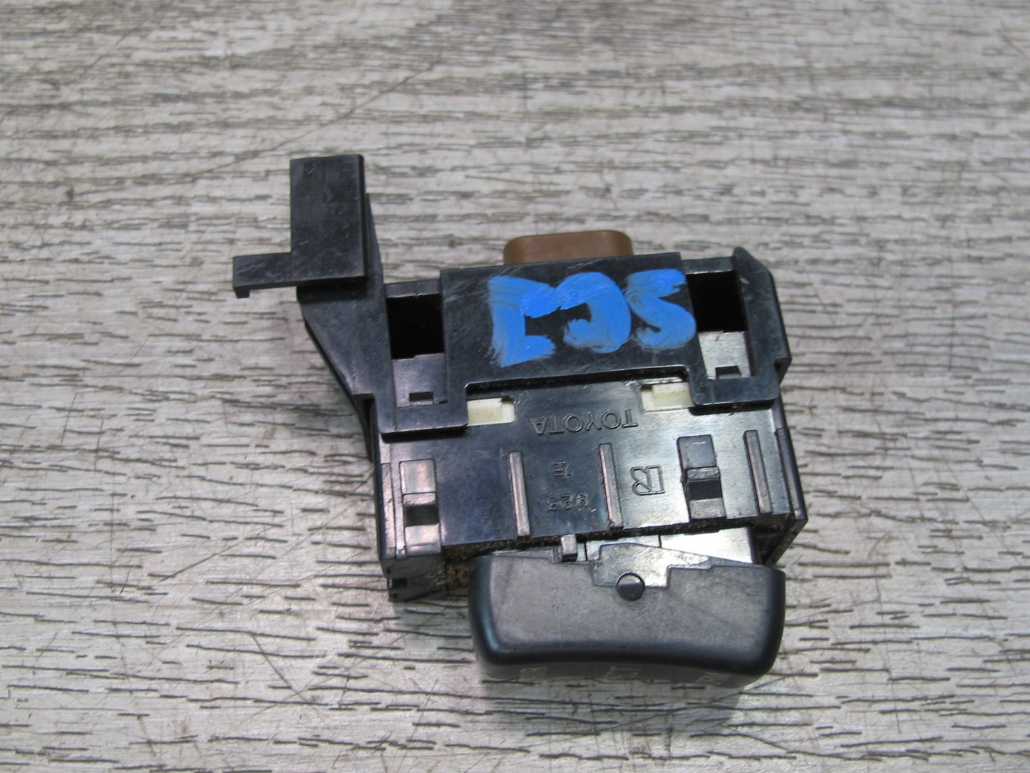 92-96 Lexus JZZ31L SC400 SC300 ECT Power Snow Switch OEM