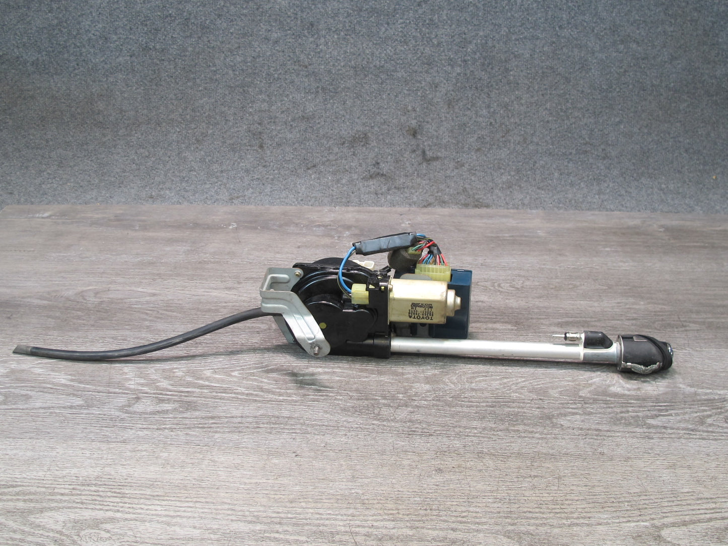 92-95 Lexus JZZ31L SC400 SC300 Power Radio Antenna w Motor Assembly OEM