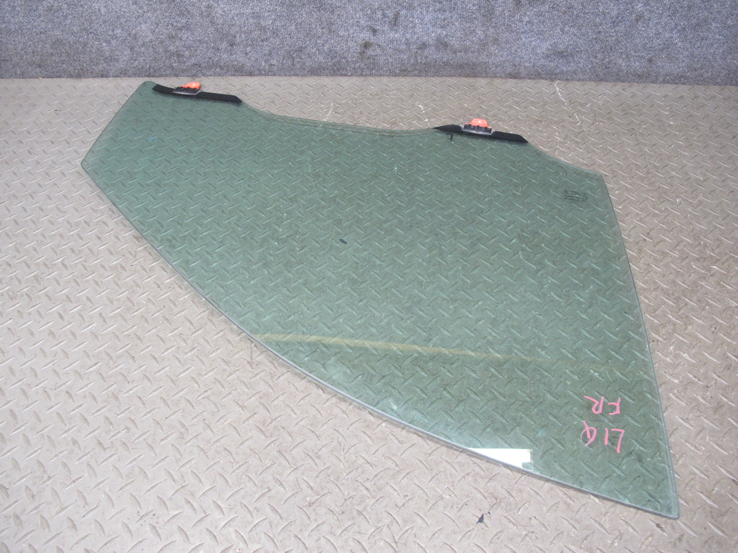 2014-2015 Infiniti QX60 Front Right Door Glass Window