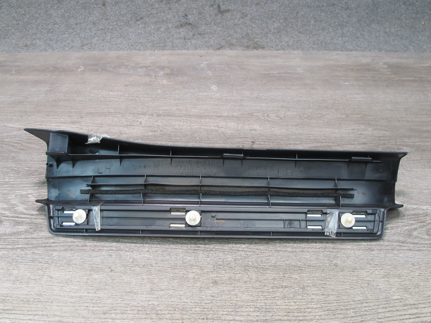 01-06 Lexus LS430 Rear Left Right Door Scuff Sill Plate Trim Panel Set Black OEM