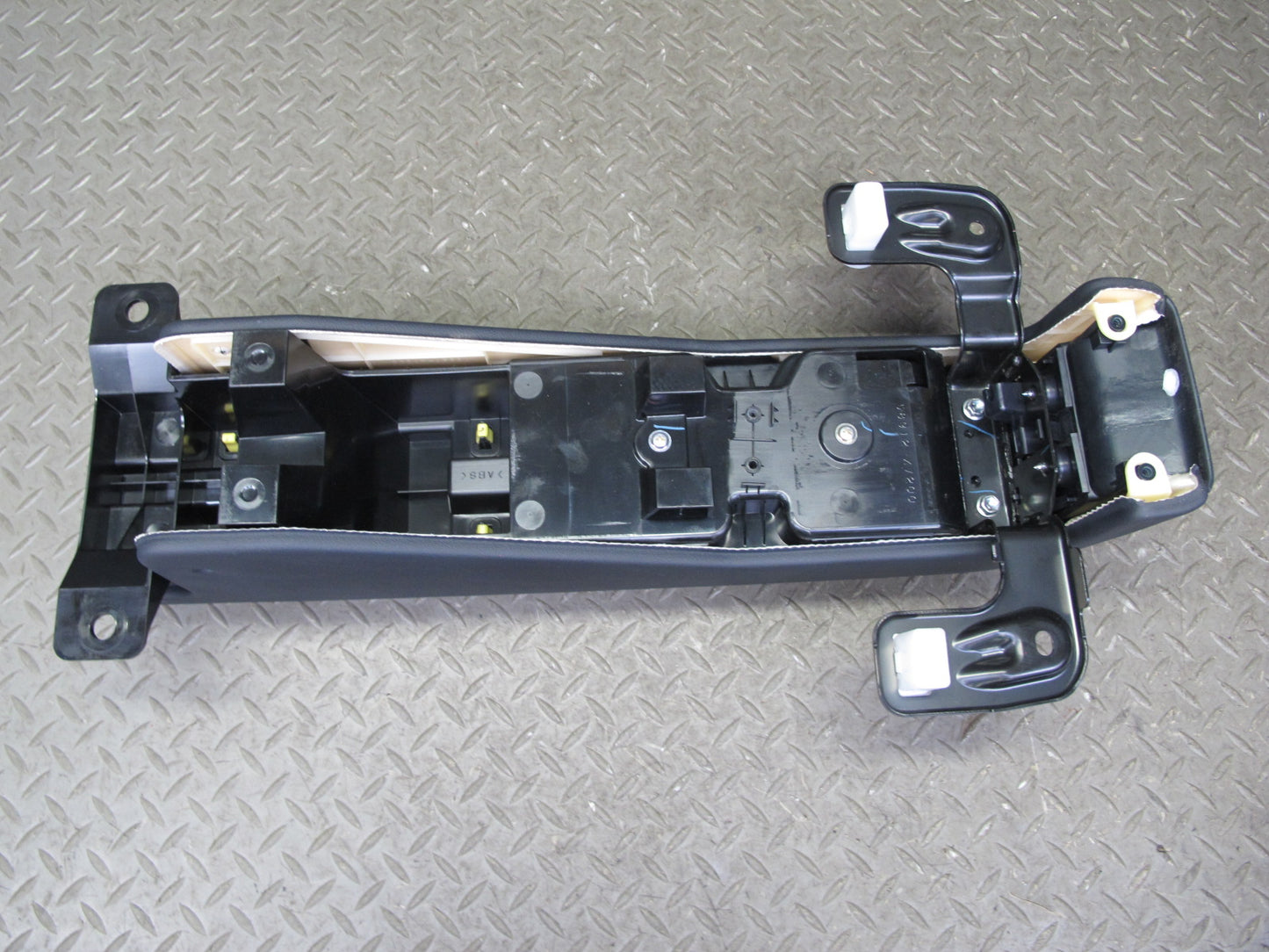 10-15 Lexus IS350 IS250 Convertible Rear Center Console w Armrest Black OEM