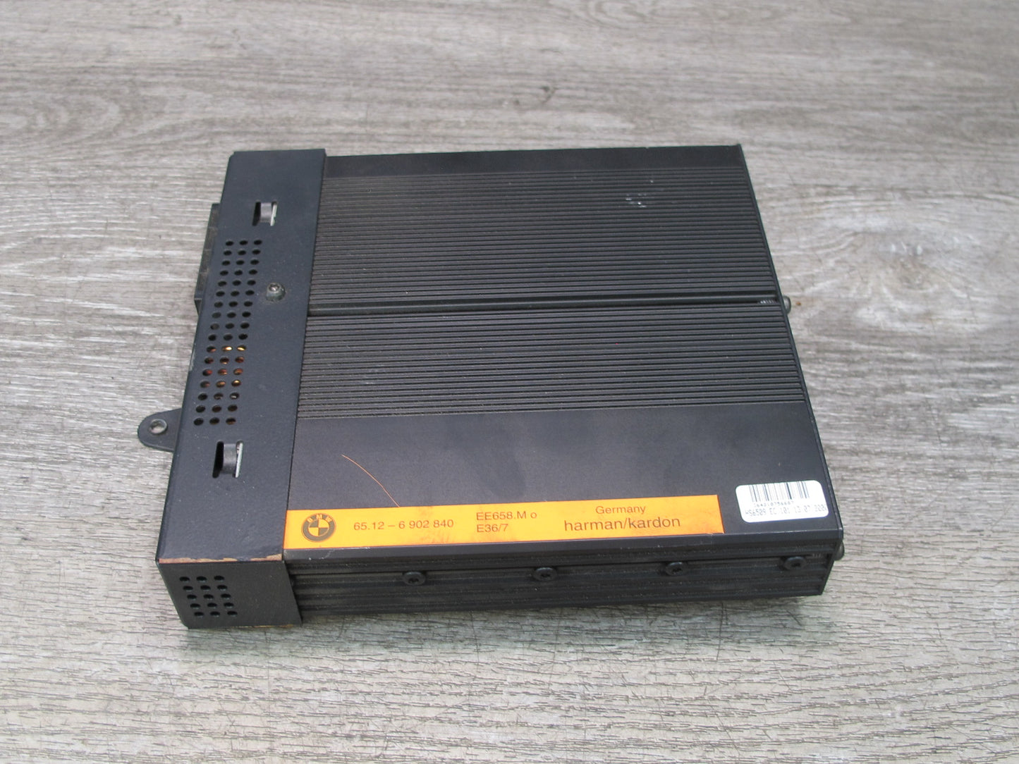 00-02 BMW E36/7 Z3 Roadster Harman Kardon Hi-fi Audio Amplifier AMP 6902840 OEM