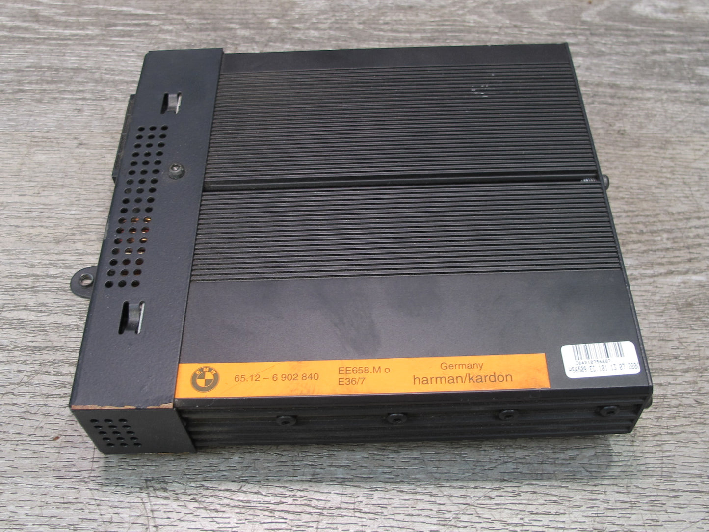00-02 BMW E36/7 Z3 Roadster Harman Kardon Hi-fi Audio Amplifier AMP 6902840 OEM