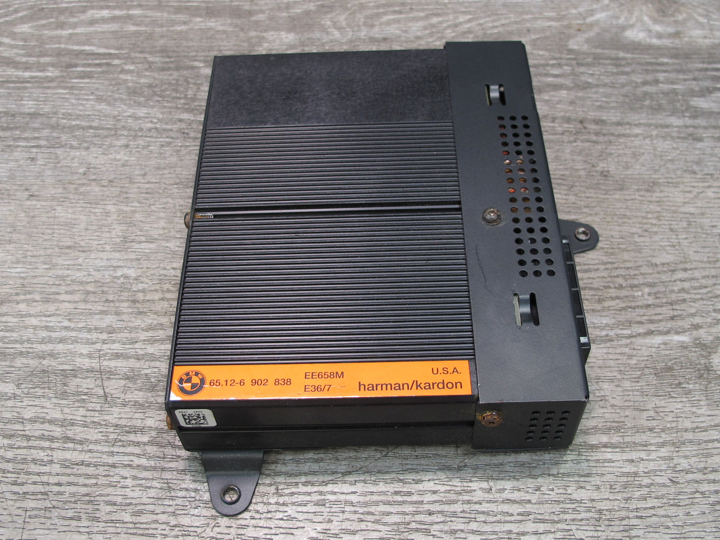 00-02 BMW E36/7 Z3 Roadster Harman Kardon Hi-fi Audio Amplifier AMP 6902838 OEM