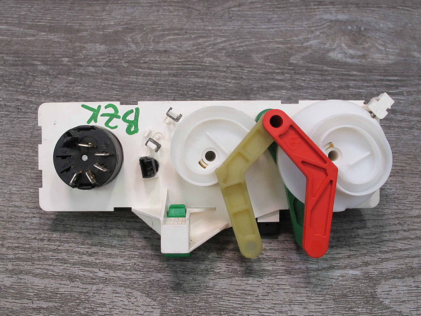 96-02 BMW E36/7 Z3 Manual A/C Heater Control Panel Base Plate w Switches OEM