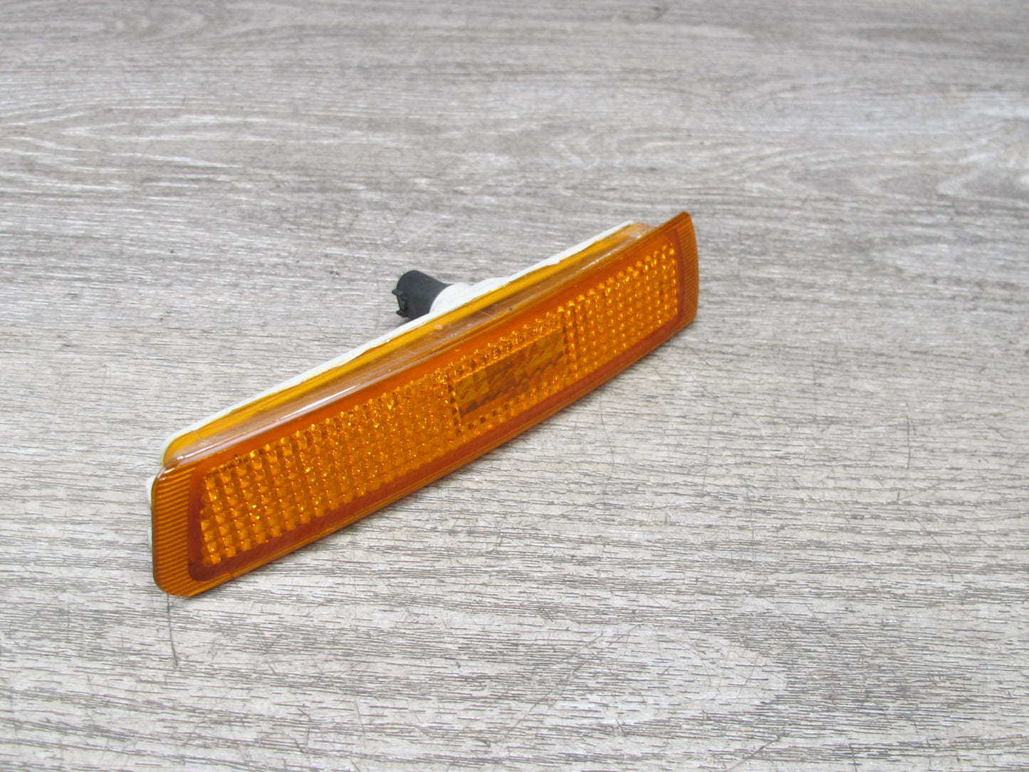 96-02 BMW E36/7 Z3 Front Bumper Right & Left Side Turn Signal Marker Light OEM
