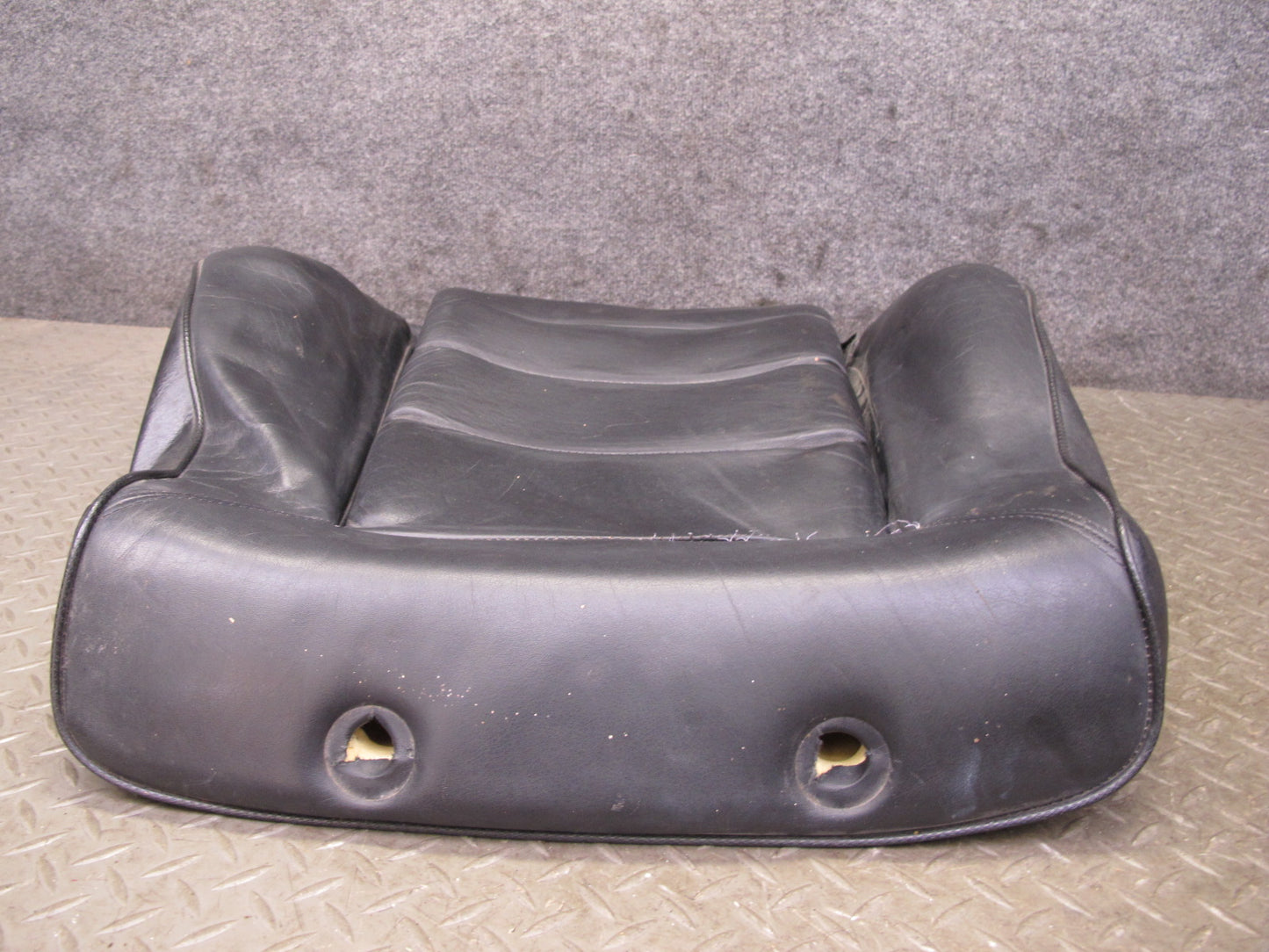 86-88 Volkswagen Scirocco MK2 Front Right Seat Upper Leather Cushion Black OEM