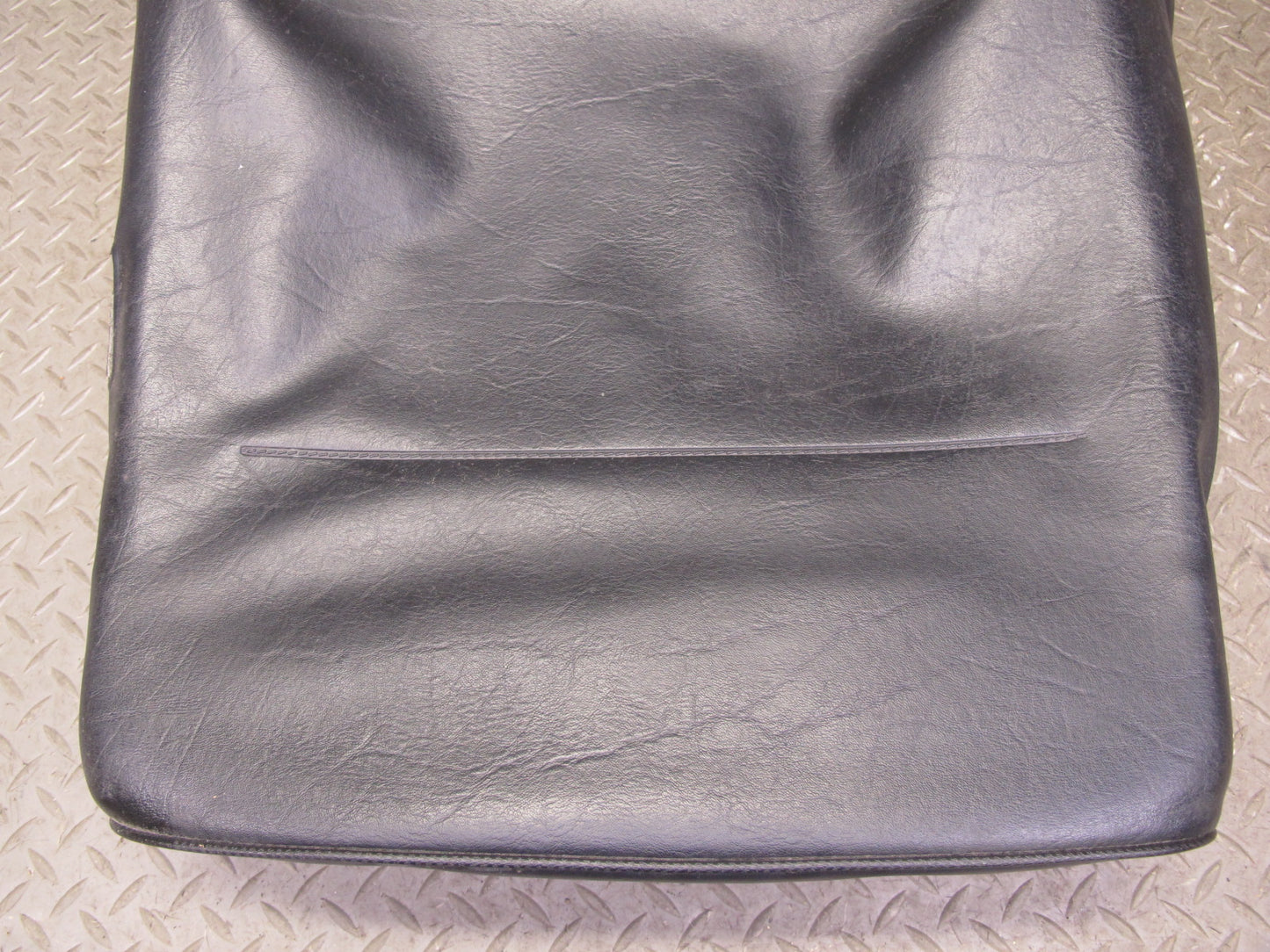 86-88 Volkswagen Scirocco MK2 Front Right Seat Upper Leather Cushion Black OEM