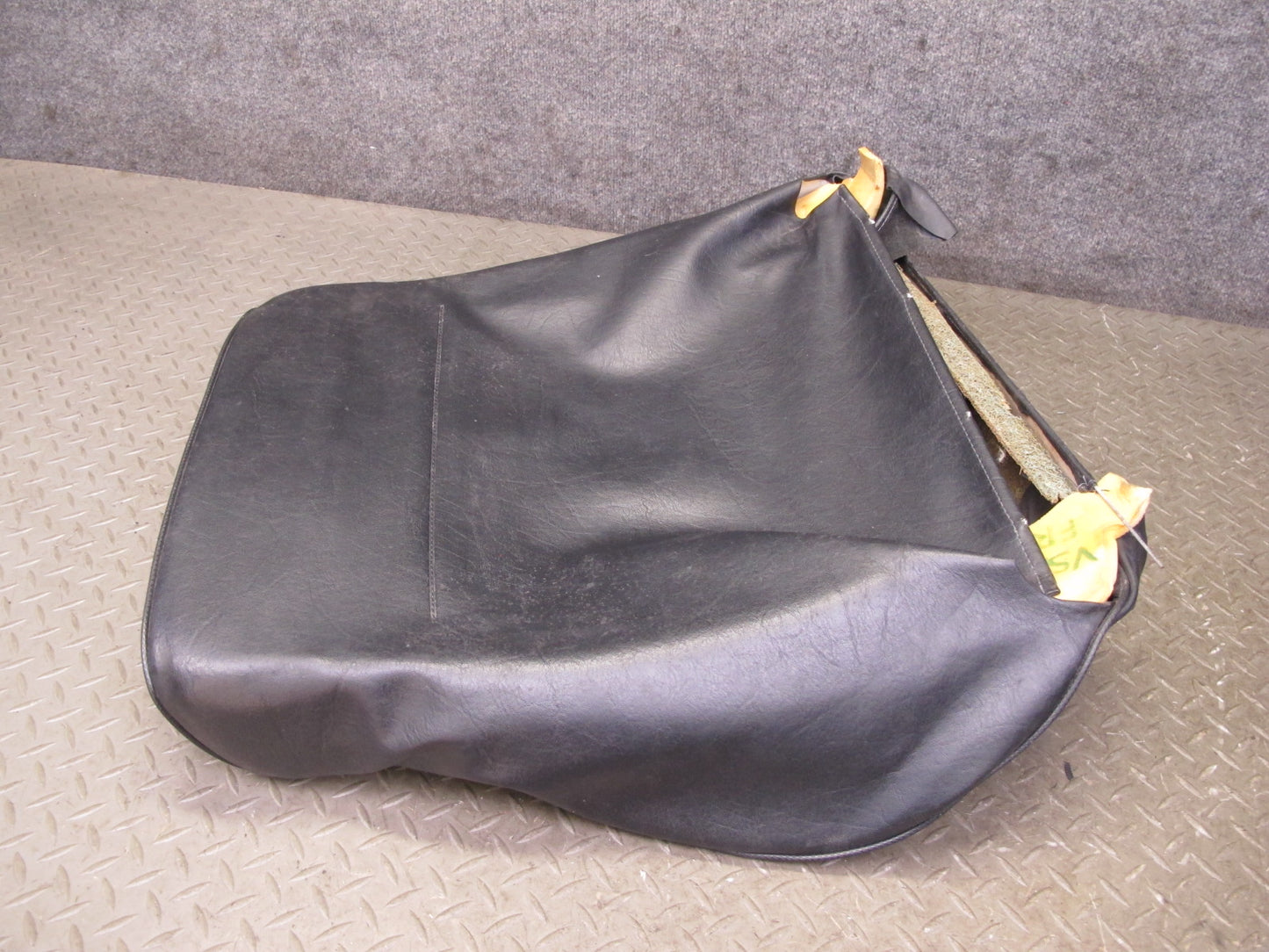 86-88 Volkswagen Scirocco MK2 Front Right Seat Upper Leather Cushion Black OEM