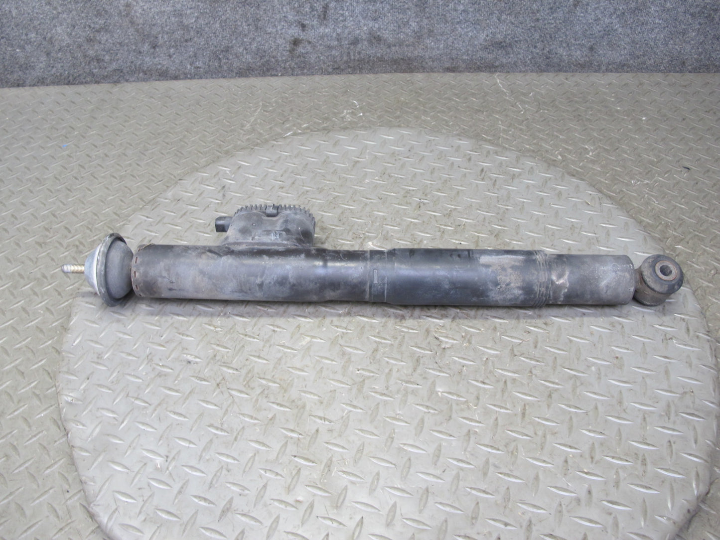 96-99 Mercedes W140 C140 Set of 2 Front Hydraulic Strut Shock Absorber OEM