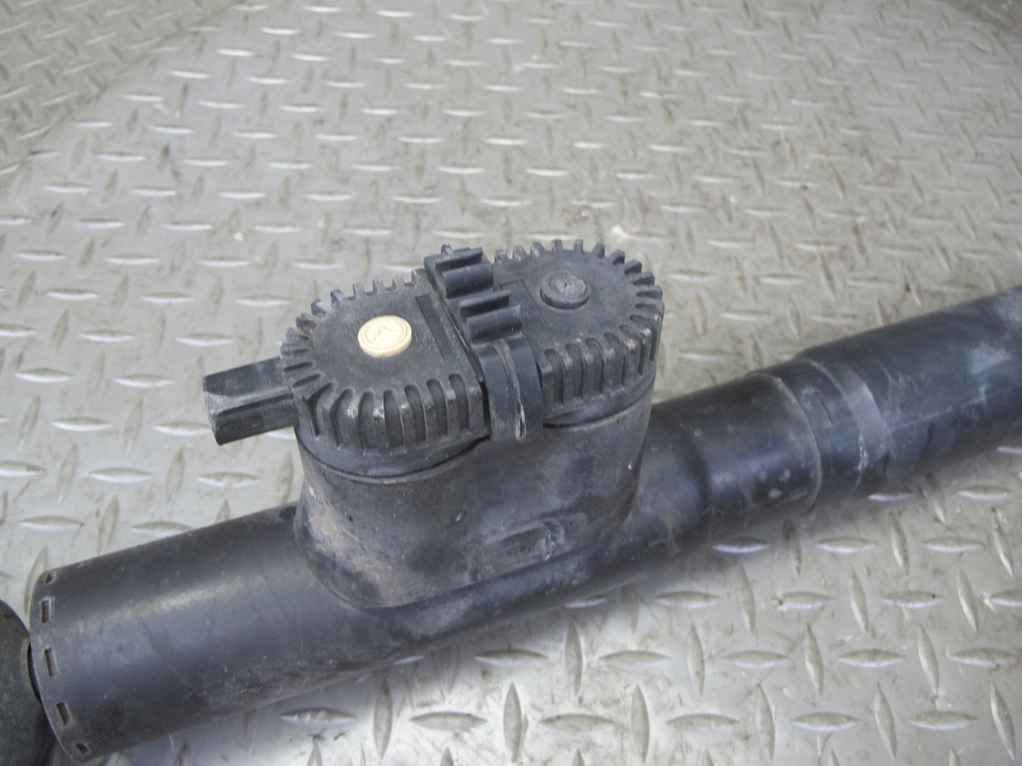 96-99 Mercedes W140 C140 Set of 2 Front Hydraulic Strut Shock Absorber OEM