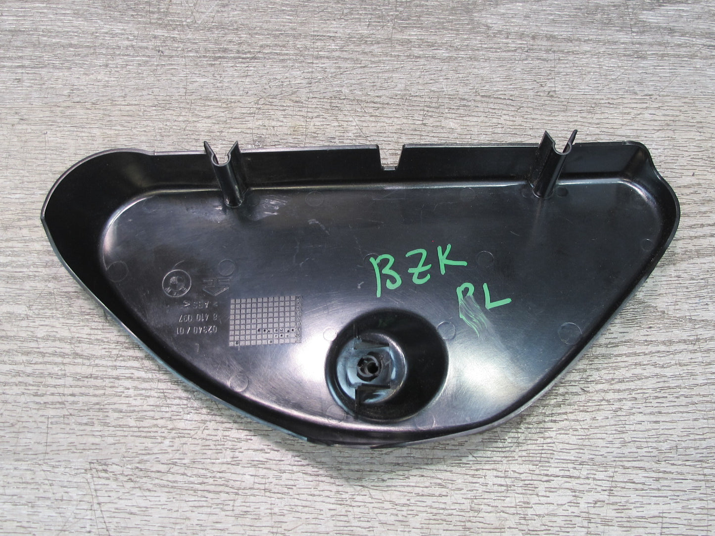 00-02 BMW E36/7 Z3 Roadster Rear Left Tail Light Cover 8410007 OEM