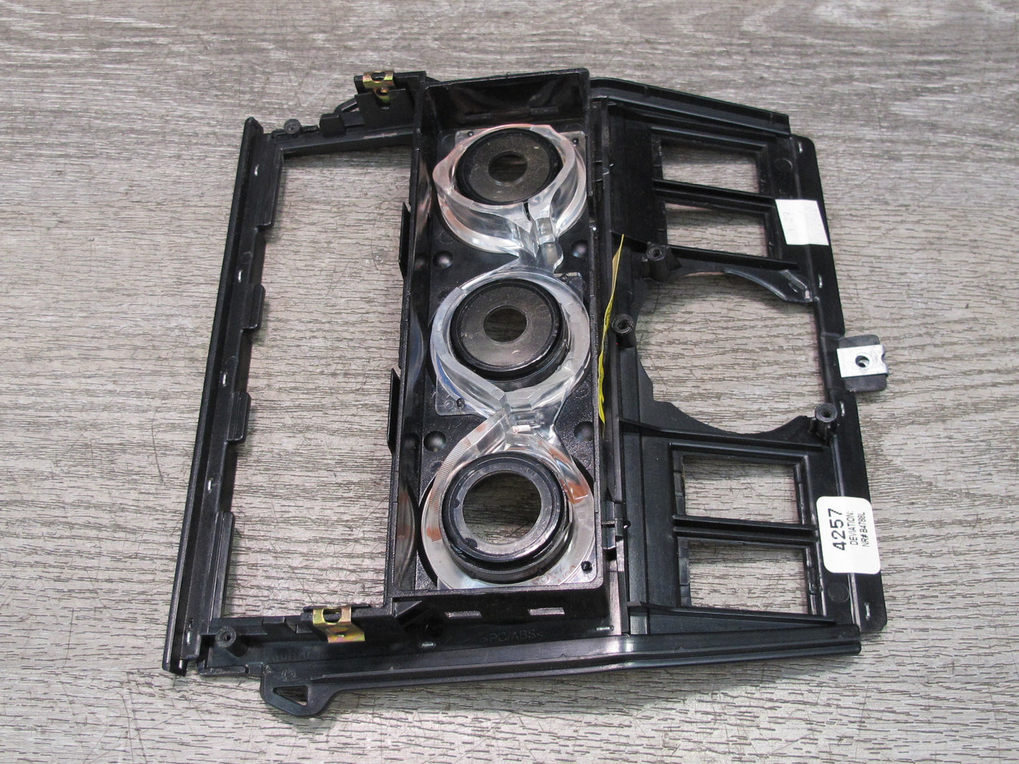 00-02 BMW E36/7 Z3 Center Console Climate Panel Mount Bracket 8397702 OEM