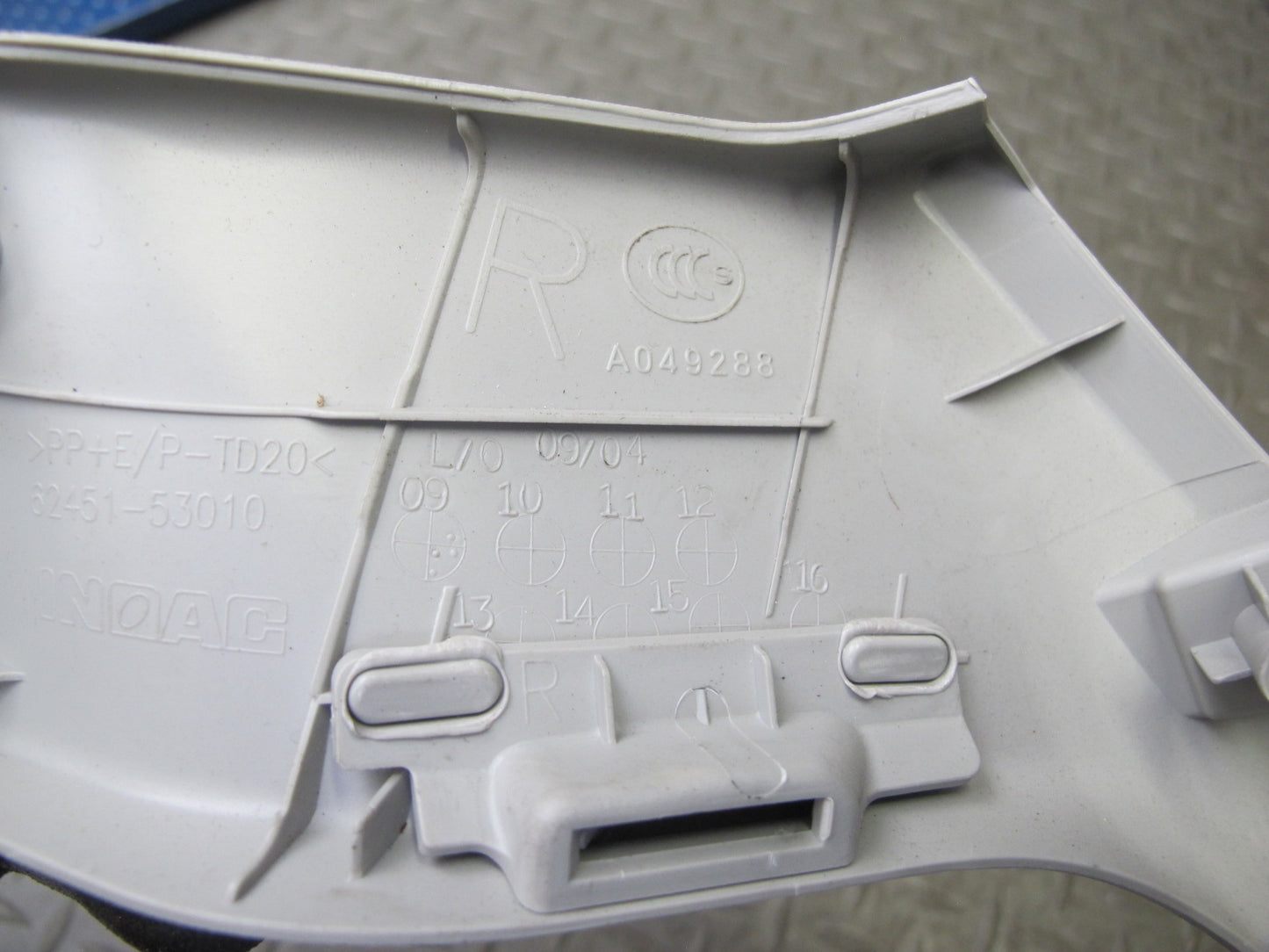 10-15 Lexus IS350 IS250 Convert Set of 2 Left & Right Roof Rail Trim Panel OEM