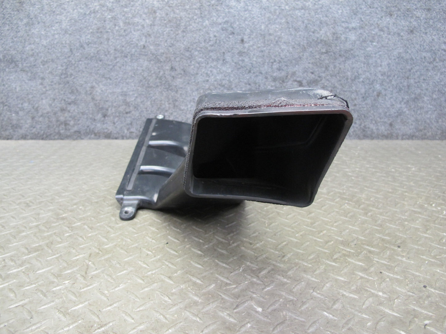 06-15 Lexus GSE20L IS250 2.5L Engine Air Intake Inlet Duct Pipe 17751-31100 OEM