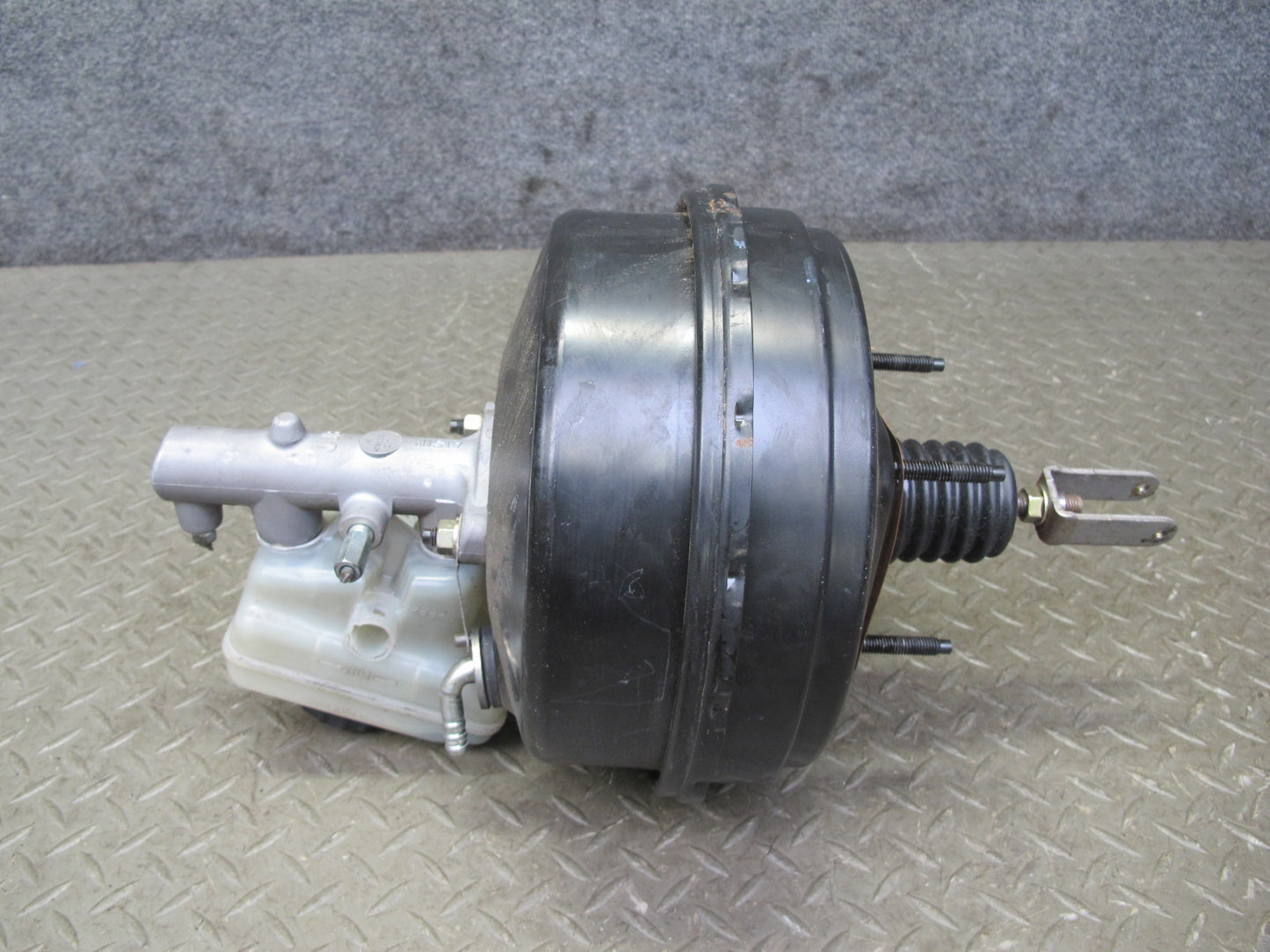 10-15 Lexus IS250 Convert A/T Brake Master Cylinder Booster Fluid Reservoir OEM