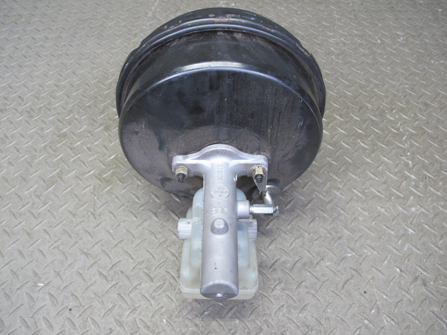 10-15 Lexus IS250 Convert A/T Brake Master Cylinder Booster Fluid Reservoir OEM