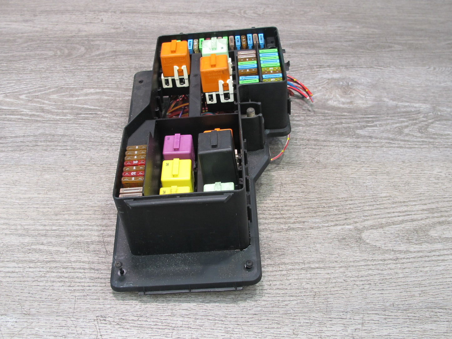96-02 BMW E36/7 Z3 Under Hood Junction Relay Fuse Box Module 1387590 OEM